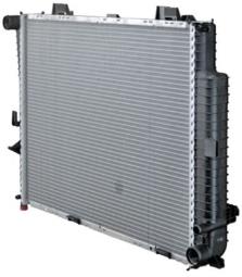 Radiator, engine cooling MAHLE CR318000P