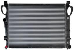 Radiator, engine cooling MAHLE CR304000P