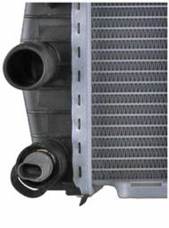 Radiator, engine cooling MAHLE CR585000P