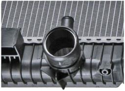 Radiator, engine cooling MAHLE CR702000P